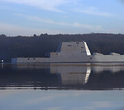 Moderniausias amerikiečių eskadrinis minininkas &bdquo;USS Zumwalt&ldquo; &ndash; nematomas radarams