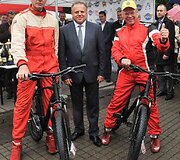 Ralis &bdquo;Aplink Lietuvą 2016&ldquo;: nugalėtojams &ndash; antroji paeiliui Prezidentės taurė