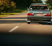 2000 km žygis i&scaron; Vilniaus į Paryžių su 30 metų senumo &bdquo;Peugeot 305&ldquo; ir naujuoju 308