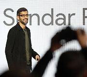 San Franciske pristatyti naujieji &bdquo;Google&ldquo; telefonai (įmonės vadovas Sundar Pichai)