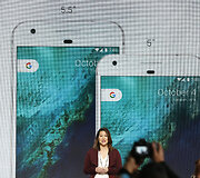 San Franciske pristatyti naujieji &bdquo;Google&ldquo; telefonai