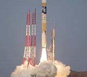 Japonai paleido mangų pie&scaron;iniais papuo&scaron;tą raketą H-IIA