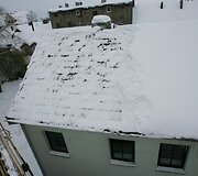 Nuo sniego svorio &Scaron;ilutėje kenčia pastatai