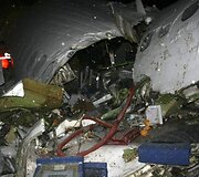 Irane per pūgą sudužo lėktuvas