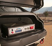 &bdquo;General Motors&ldquo; kūrinys - karinis vandeniliu ir elektra varomas visureigis  ZH2