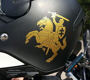  &bdquo;Mototurizmo ralio&ldquo; daugkartiniai dalyviai, &scaron;ių metų renginio ambasadoriai &ndash; Mindaugas Kazlauskas ir Henrikas Pupelis.
