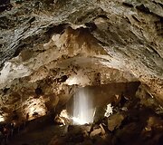 Demanovo slėnio stalagmitų ir stalaktitų Laisvės urvas