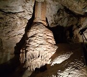 Demanovo slėnio stalagmitų ir stalaktitų Laisvės urvas