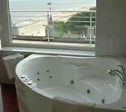 Vie&scaron;butis &bdquo;Baltic Beach Hotel&ldquo; ir jo apylinkės
