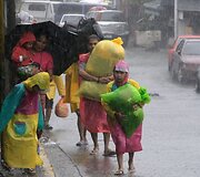 Filipinus nusiaubė taifūnas &bdquo;Nanmadol&ldquo;