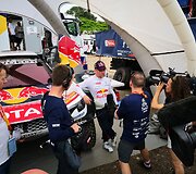 &bdquo;Peugeot&ldquo; komanda įsikūrė Las Palmas karinės bazės bivuake Limoje: S.Loebas