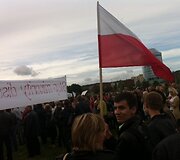 Lenkų protesto mitingas prie Lietuvos respublikos Seimo