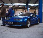 Karolis Rai&scaron;ys ir &scaron;turmanas Vidimantas Gečiauskas 1965 m. gamybos &bdquo;MGB Roadster&ldquo; i&scaron; viso per penkias dienas iki Monako turės nuvažiuoti daugiau kaip 2200 kilometrų. 