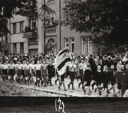 J. Miežlai&scaron;kis. Vaikų paradas Laisvės alėjoje. Kaunas.1935 m.