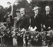 J. Miežlai&scaron;kis. Skautų paradą stebi gen. S. Ra&scaron;tikis, skautų &scaron;efo pavaduotojas J.Alekna, prez . A. Smetona, Sofija Smetonienė, &scaron;vietimo ministas J.Tonkūnas. Kaunas 1938 m. (LCVA).