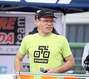 Nuo ankstaus sekmadienio ryto Kauną užplūdo dviratininkai.