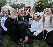Žydų chasidų piligrimai Umanėje