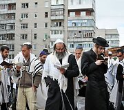 Žydų chasidų piligrimai Umanėje