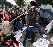 Protesto akcija Tiranoje virto kruvinomis kautynėmis.