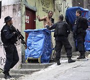 Operacija &bdquo;Taikos &scaron;okas&ldquo; Rio de Žaneiro Rocinjos faveloje
