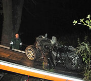 Automobilio galinė dalis avarijos vietoje