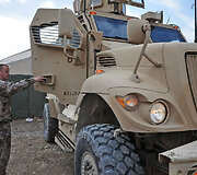 Latvių naudojami MRAP tipo &scaron;arvuočiai