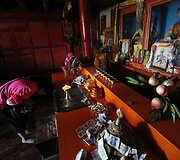 Kinijos tibetiečiai tyliai paminėjo Dalai Lamos gimtadienį.