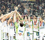 Pernai LKF taurę į vir&scaron;ų kėlė &bdquo;Žalgirio&ldquo; krep&scaron;ininkai