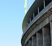 Stadione ir &scaron;alia jo