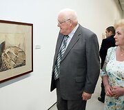 Sveikinimo kalbą sakęs prezidentas Valdas Adamkus pažymėjo, kad tai ne tik meno &scaron;ventovė, bet ir tikri tautos namai.