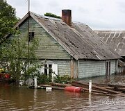  Kėdainių rajone siautėjęs lietus užtvindė namus Siponių kaime. 