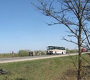 Avariją patyręs autobusas.