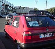 Ilgai neparduotas &bdquo;&Scaron;koda&ldquo; automobilis ne tik buvo pervarytas į kitą vietą, bet ir ženkliai atpigo. 