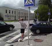 Peugeot vairavęs jaunas vyras