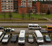 &bdquo;Audi&ldquo; automobilis sustojo įsirėžęs į autobuso galą.