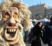 Užgavėnių turgus Rotu&scaron;ės aik&scaron;tėje