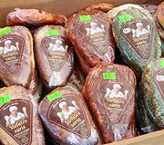 Užgavėnių turgus Rotu&scaron;ės aik&scaron;tėje