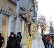 Užgavėnių persirengėlių eisena