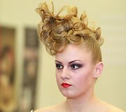 &bdquo;Pelenėje&ldquo; &ndash; vestuvinės kolekcijos ir naujausios &scaron;ukuosenų tendencijos