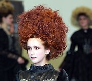&bdquo;Pelenėje&ldquo; &ndash; vestuvinės kolekcijos ir naujausios &scaron;ukuosenų tendencijos