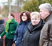 Valų kaimo vaikai į mokyklą pėsčiomis vaik&scaron;to 9 kilometrus