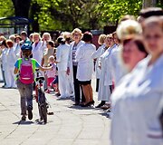 Antakalnio ligoninės medikų piketas prie ligoninės