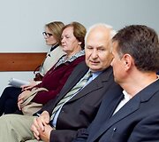 Rezonansinės bylos nagrinėjimas: kaltinamojo &scaron;eima