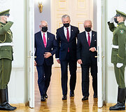 Lietuvos, Latvijos ir Estijos prezidentų spaudos konferencija