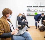 Valstybinės duomenų inspekcijos patalpose  svarstymas dėl baudos skyrimo už &bdquo;Media4 Change&ldquo; projektą