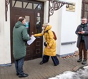 Valstybinės duomenų inspekcijos patalpose  svarstymas dėl baudos skyrimo už &bdquo;Media4 Change&ldquo; projektą