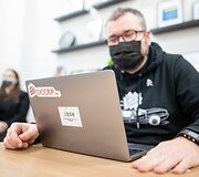 Valstybinės duomenų inspekcijos patalpose  svarstymas dėl baudos skyrimo už &bdquo;Media4 Change&ldquo; projektą
