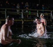 Naktinės maudynės stebuklingame vandenyje 2022