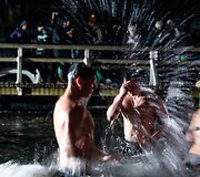 Naktinės maudynės stebuklingame vandenyje 2022