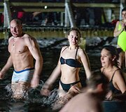 Naktinės maudynės stebuklingame vandenyje 2022